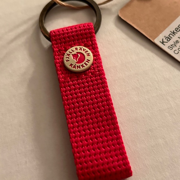 Fjällräven Kånken Keyring Set - Red, Blue, Rainbow - Picture 5 of 10